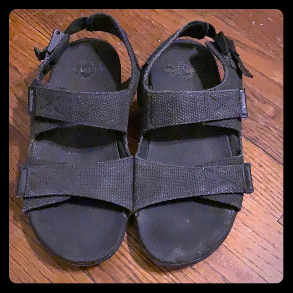 Dr. Martens Crewe Sandals